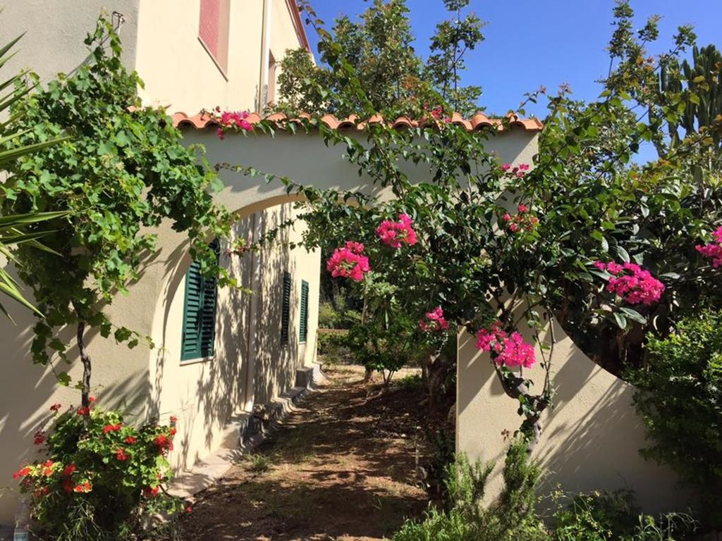 Surra Mediterranean Apartments 시클리 외부 사진